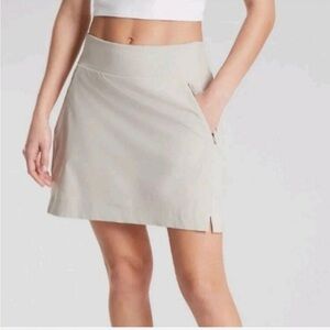 Athleta SOHO sKort in Neutral Beige Tennis Athletic Gym